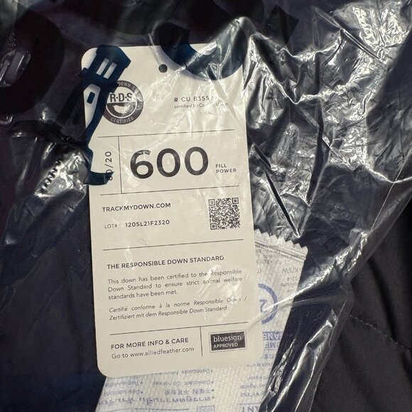 Lands' End Women's Wanderweight Packable Down Vest - Size: Large - NWT - Picture 7 of 9